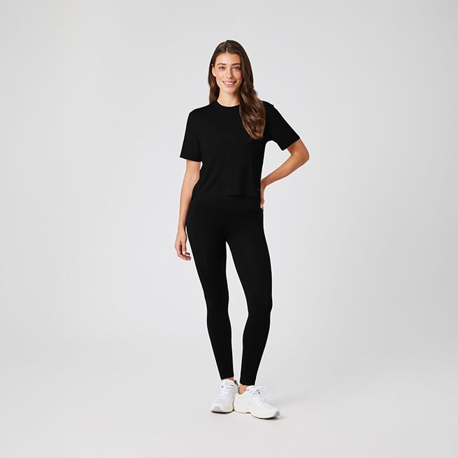 Studio Soft Cropped T-shirt, Black Beauty, L  Studio Soft Cropped T-shirt Svart
