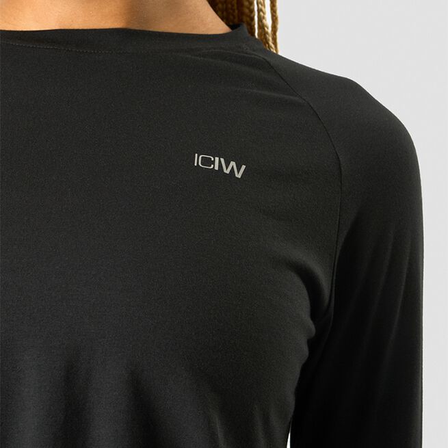 ICIW Define Cropped Adjustable Long Sleeve, Black Define Långarmad Tröja Svart