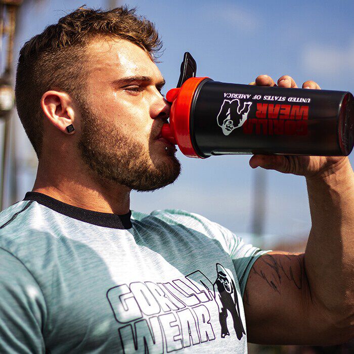 Shaker XXL Svart/R&ouml;d 1000 ml