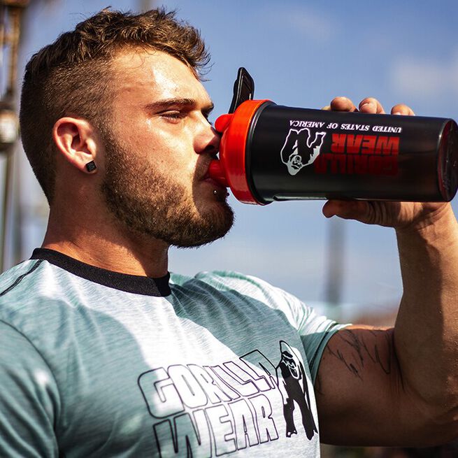 Shaker XXL 1000 ml, Black/Red  Shaker XXL Svart/Röd 1000 ml