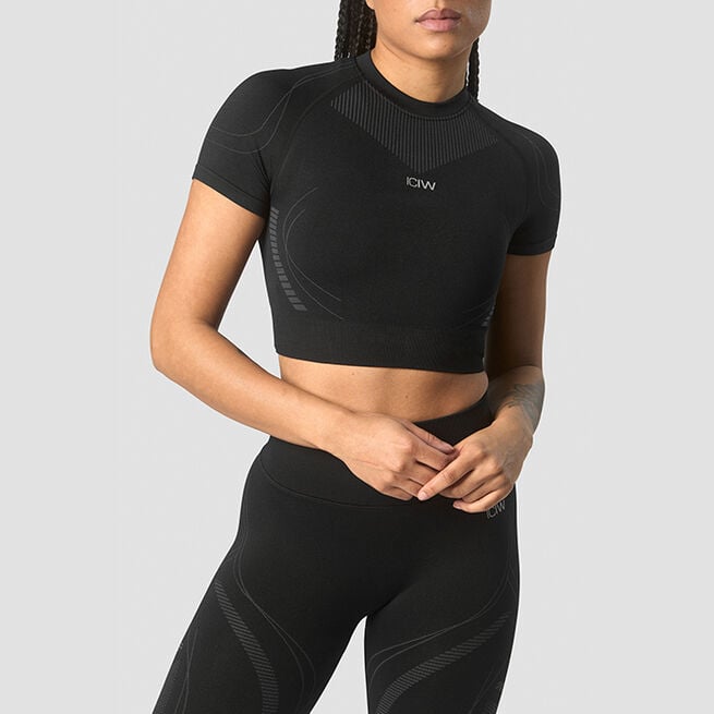 Ultra Seamless Cropped T-shirt Wmn, Black, L Ultra Seamless Cropped T-shirt Wmn, Black