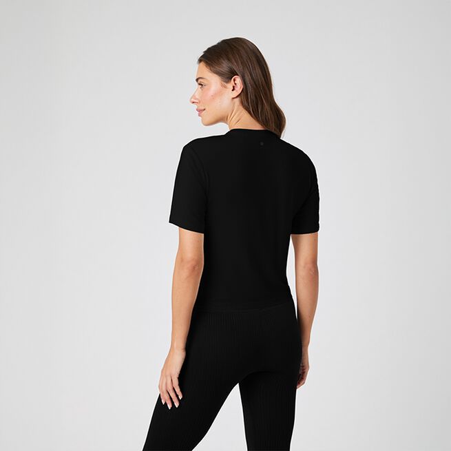 Studio Soft Cropped T-shirt, Black Beauty, L  Studio Soft Cropped T-shirt Svart