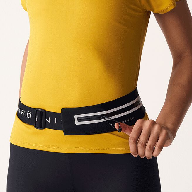 Issa Expandable Running Belt, Black Issa Expandable Running Belt, Black