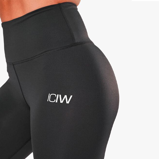 ICIW scrunch v-shape biker shorts anthrarcite