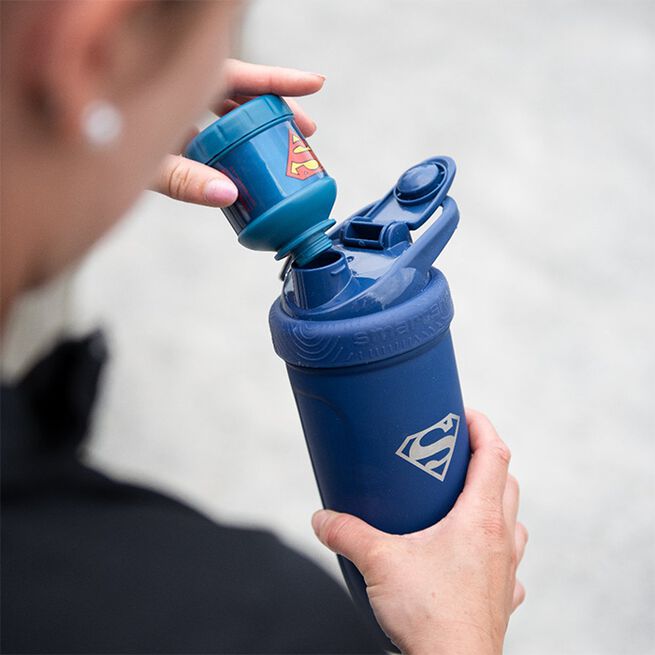 WHEY2GO Funnel - Superman  DC Comics WHEY2GO Proteinbehållare 50 g