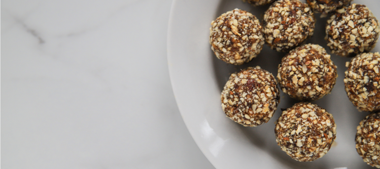 Raw food bollar med hasselnöt Raw food bollar med hasselnöt