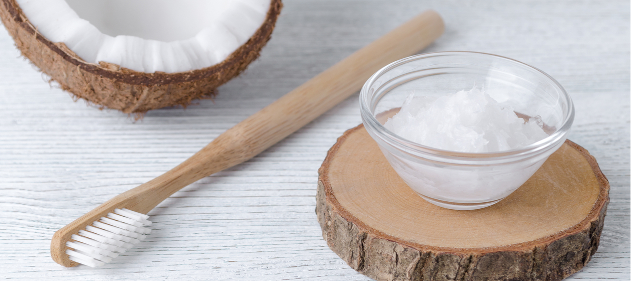 Fräscha upp andedräkten med oil pulling Fräscha upp andedräkten med oil pulling