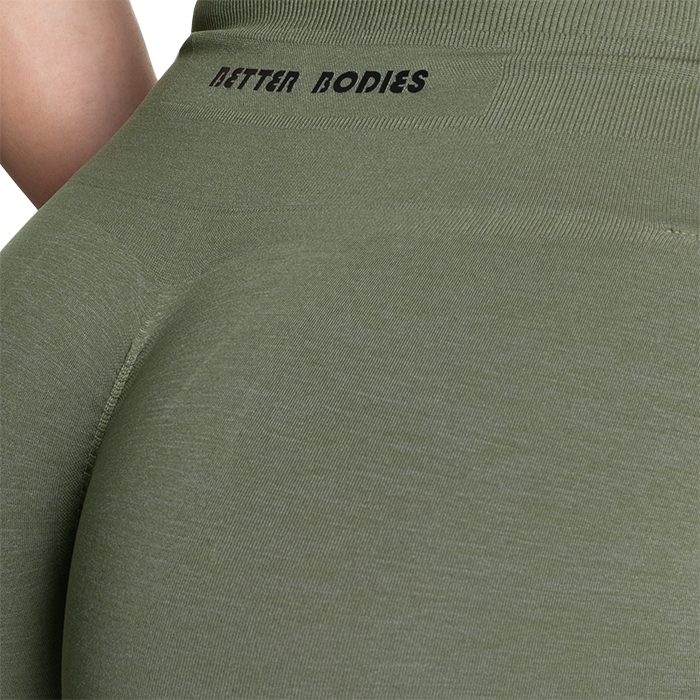 Scrunch Shorts, Washed Green